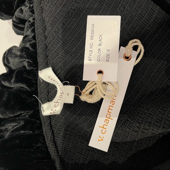 V. Chapman Messsina Black One Shoulder Blouse NWT - Picture 10 of 10